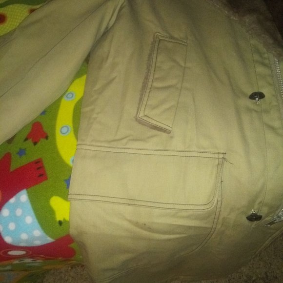 Jacket - Picture 8 of 8